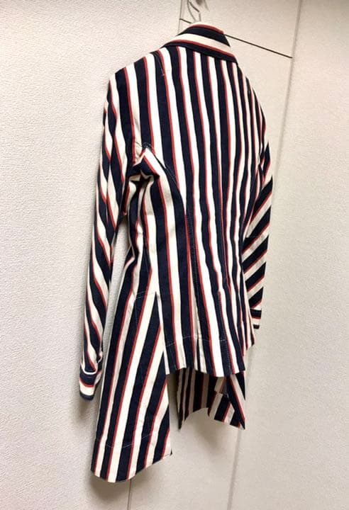 お値下しました❤️美品❣️2008年製ヴィヴィアンウエストウッド⭐️パンクなジャケット