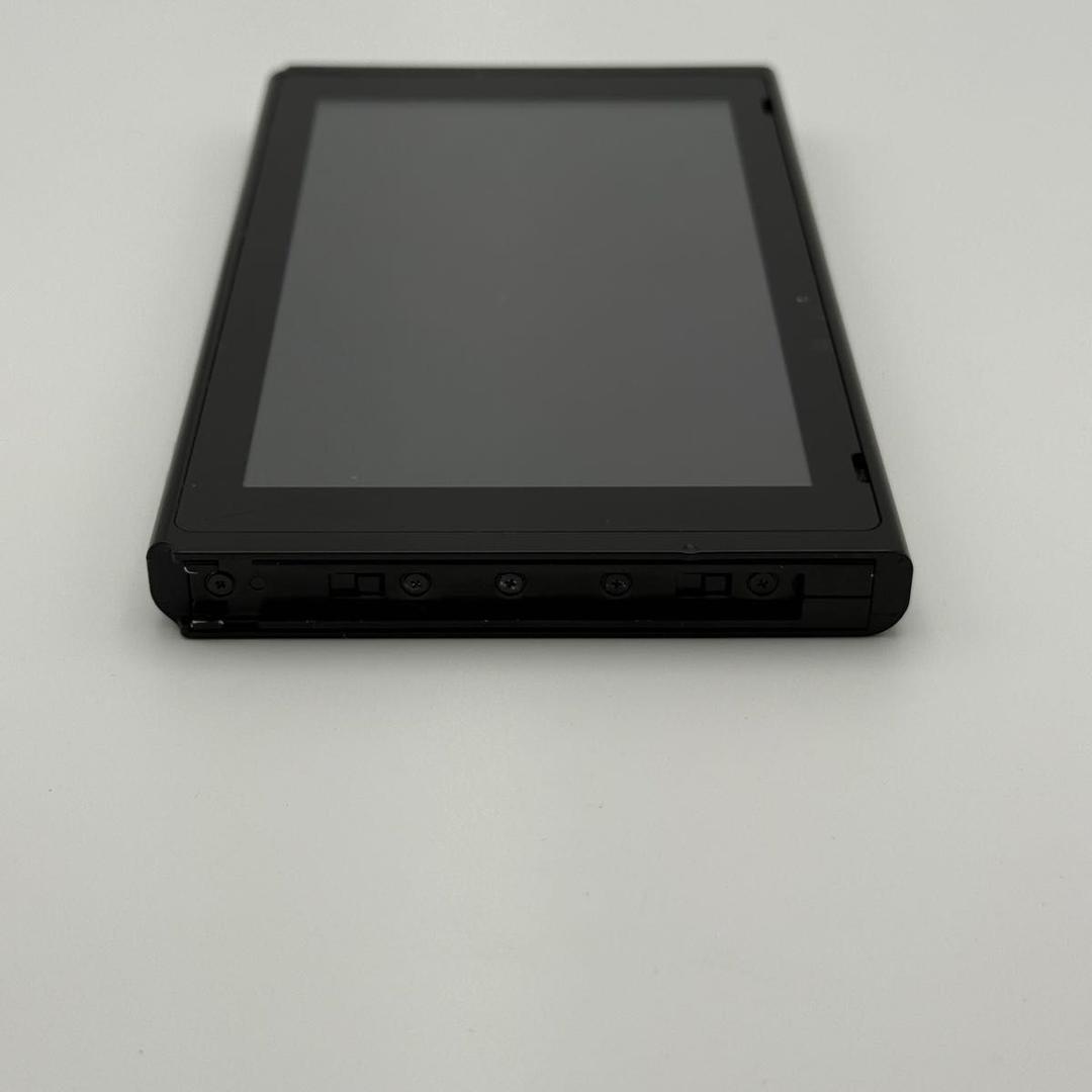 ニンテンドースイッチ　バッテリー強化モデル　2019年製　本体