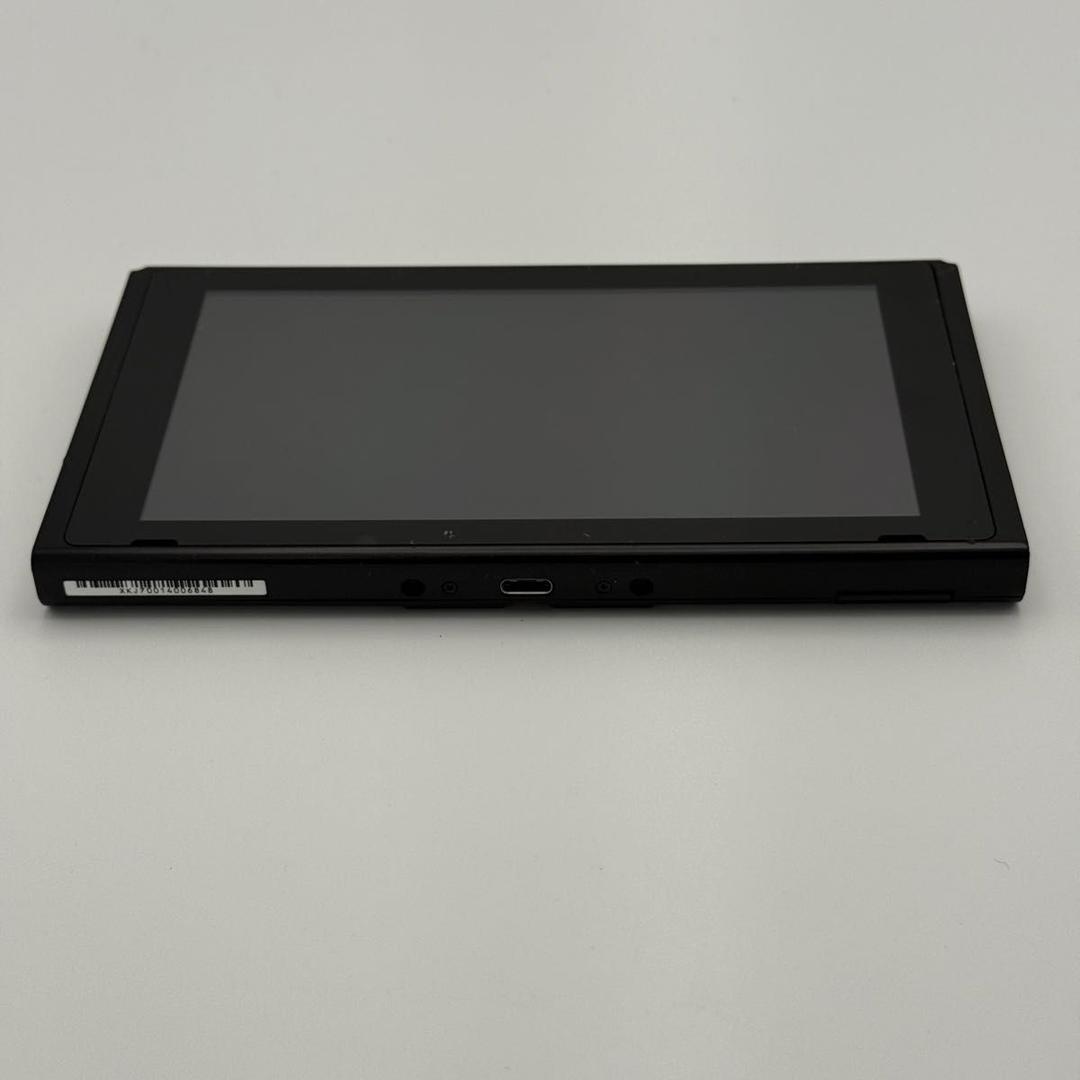 ニンテンドースイッチ　バッテリー強化モデル　2019年製　本体