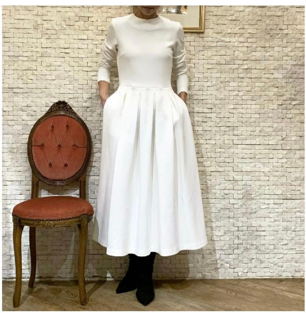 ツルバイマリコオイカワ白ワンピース　34サイズ