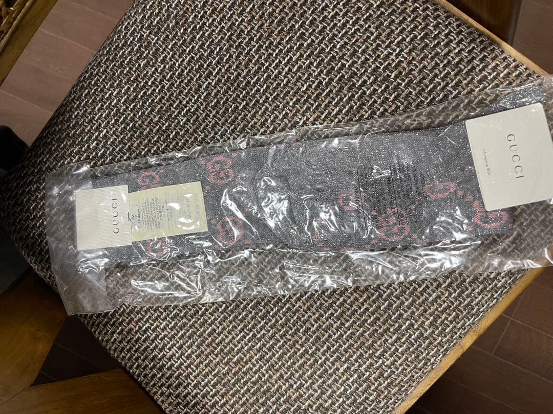 GUCCI 靴下 グレー グッチ M ハイソックス ラメ