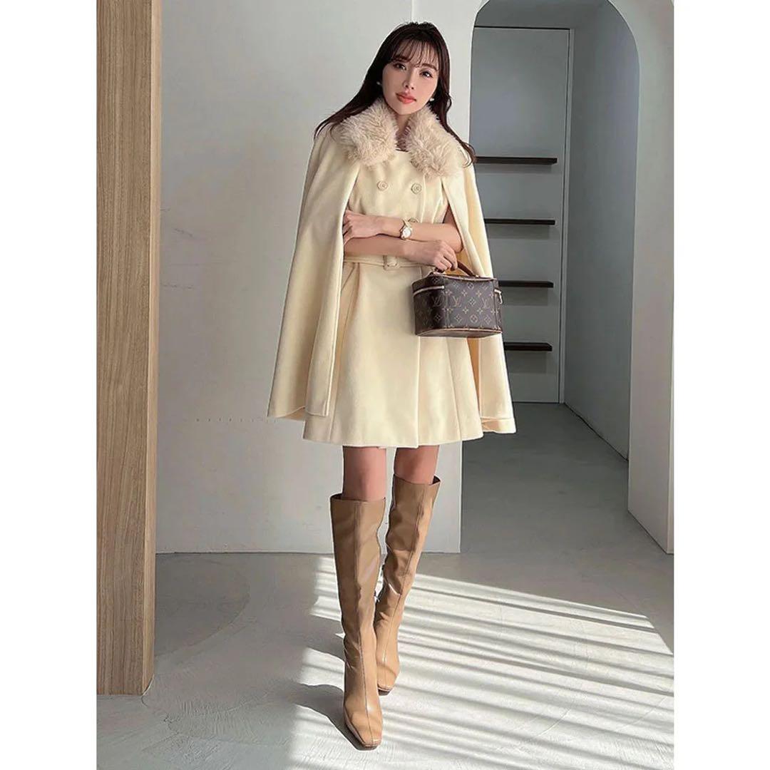 新品タグ付❤️エイミーイストワール　ファーカラーマントコート　ポンチョ　ベルト付