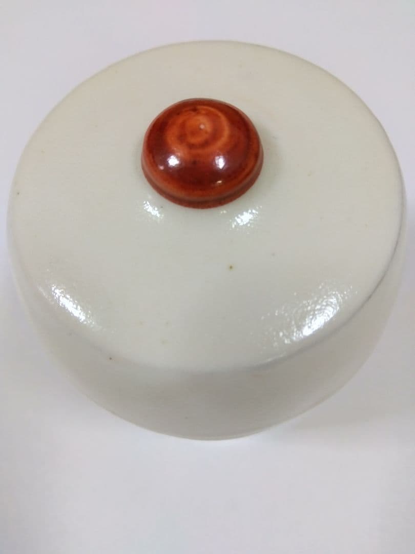 最終値下げ価格になります！岩井窯、山本教行氏の白磁蓋付小物鉢