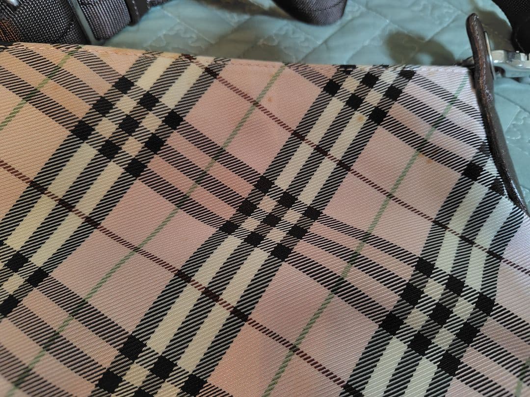 バーバリーブルーレーベル　ショルダーバック　ピンク