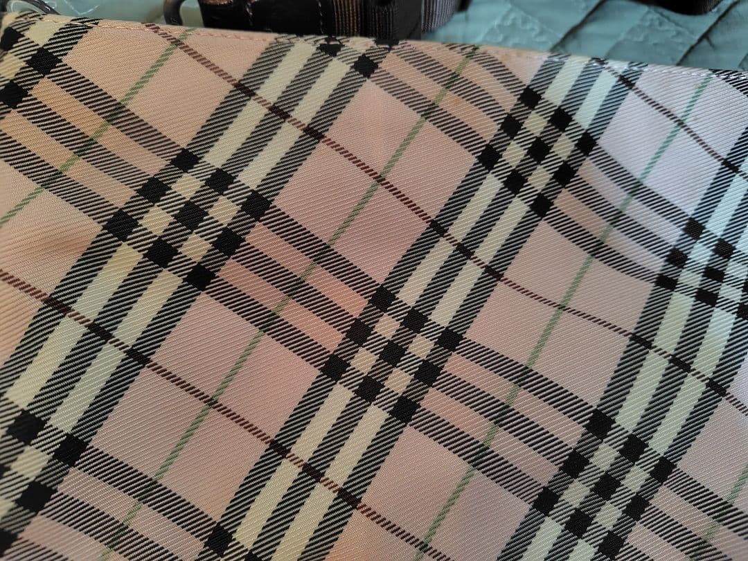 バーバリーブルーレーベル　ショルダーバック　ピンク