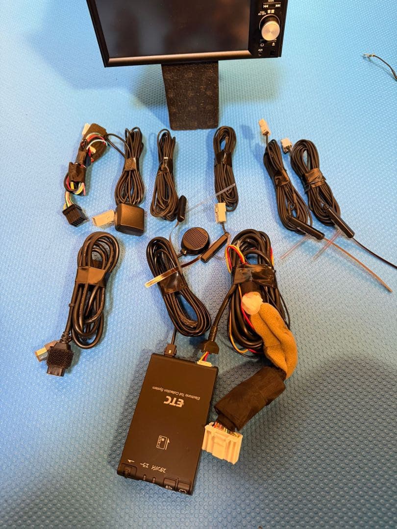 日産純正SDナビ　MM115D-W　 Bluetoothフルセグ CD 2015