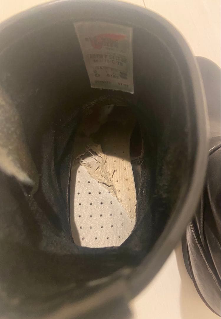 レッドウィング　エンジニアブーツ 「モデル8182