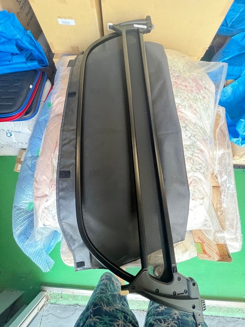 レクサスLC500コンバーチブル ウィンドディフレクター