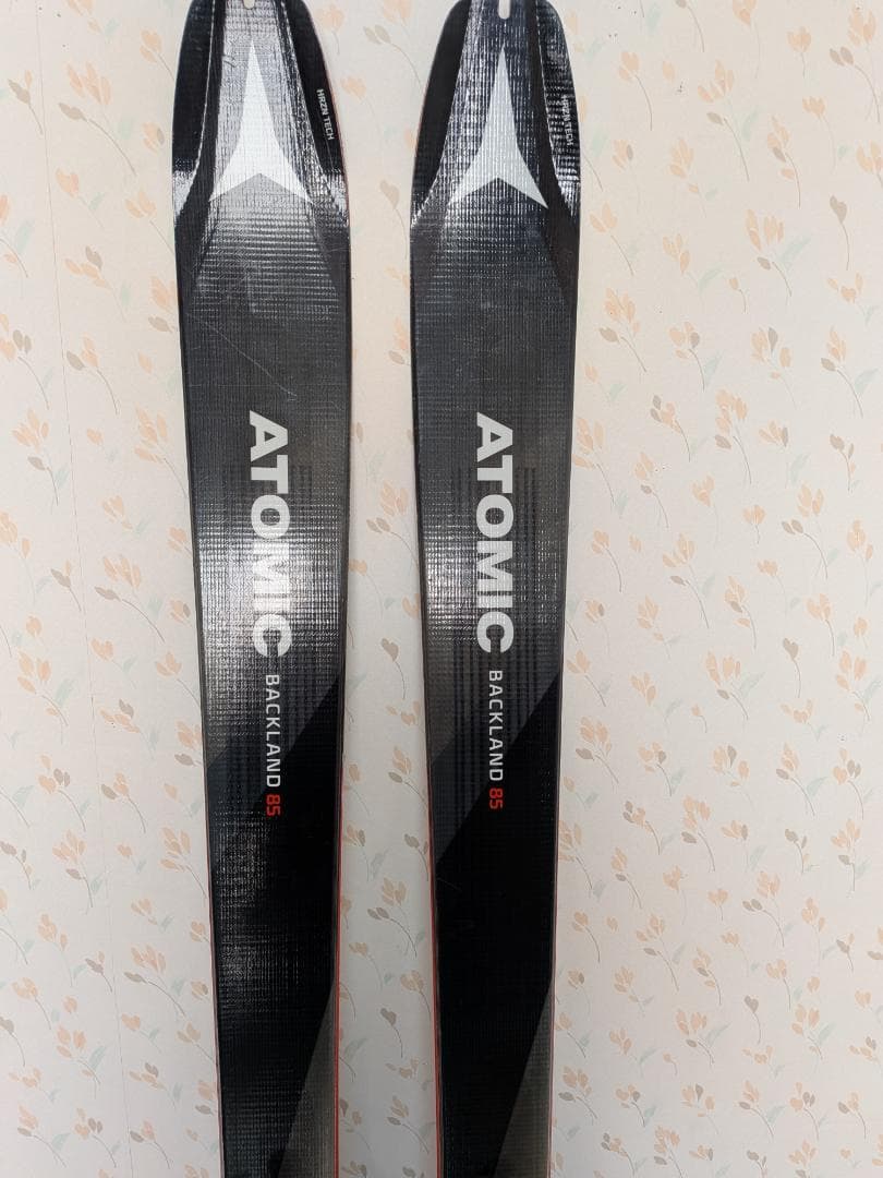 ねこ様　バックカントリースキー板　アトミックバックランド179　　山スキー板
