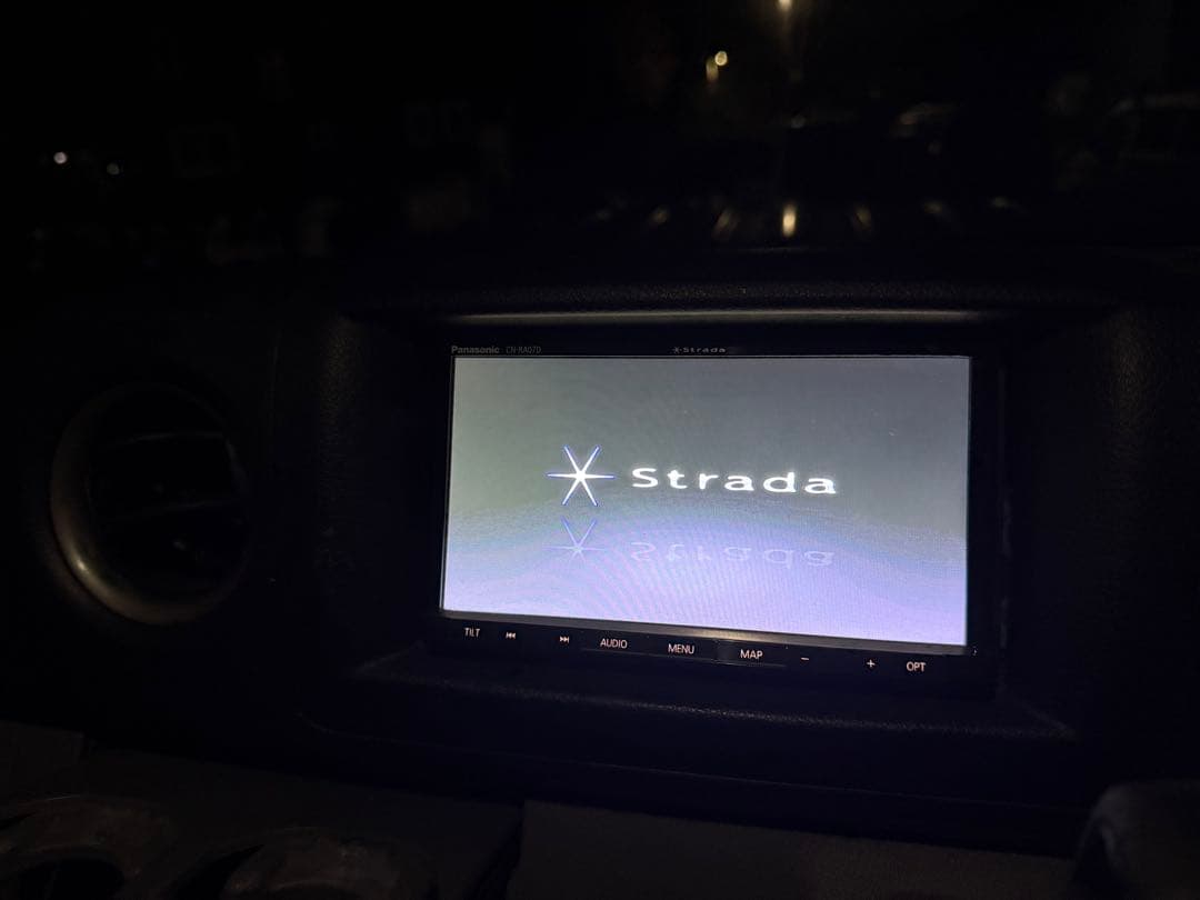 カーナビCN-RA07D