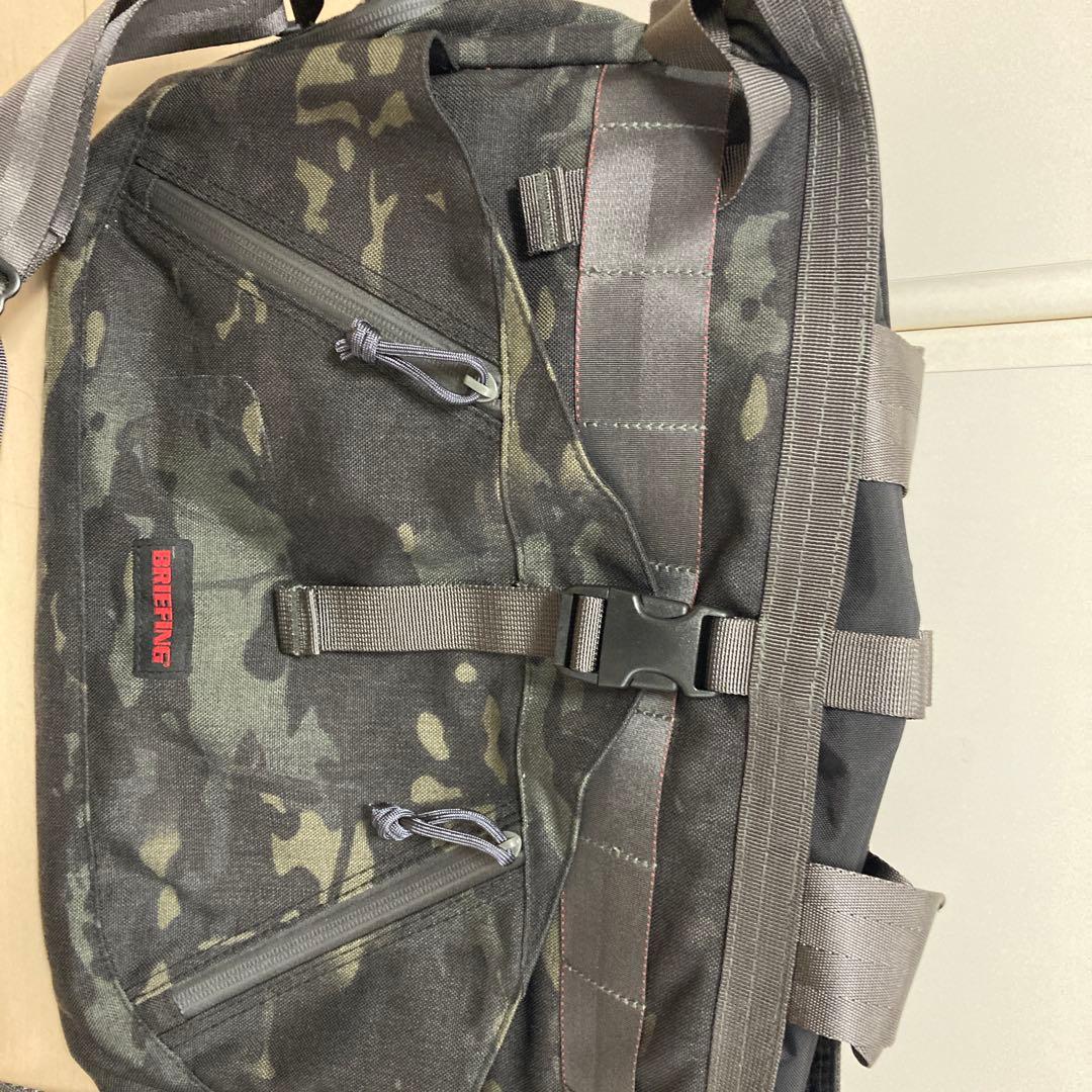 BRIEFING TRANSITION WIRE ブリーフィング