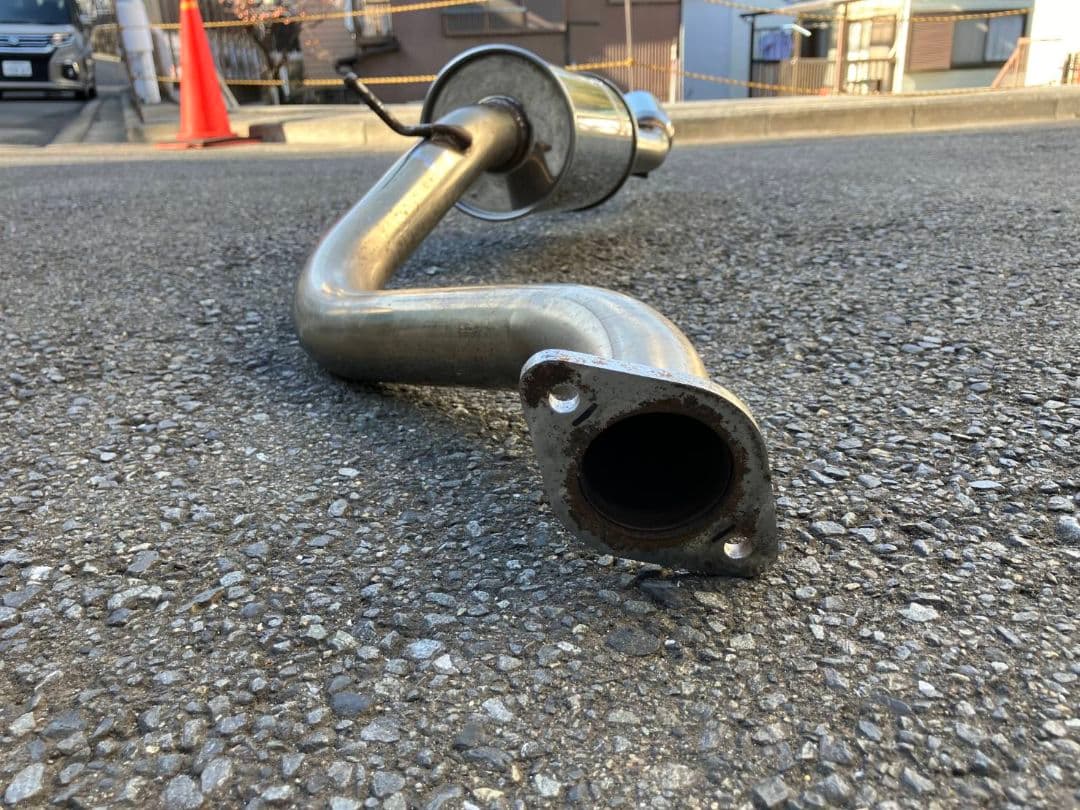 マツダ　トリビュート　　オートエグゼ　マフラー　AutoExe