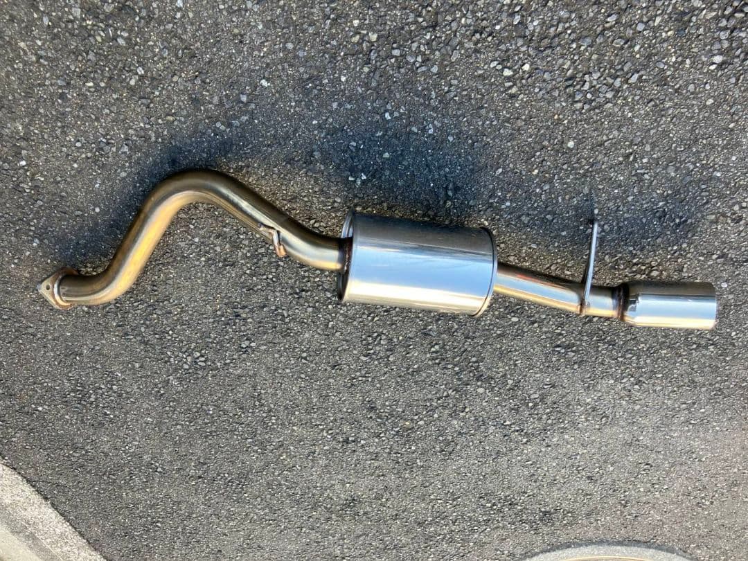 マツダ　トリビュート　　オートエグゼ　マフラー　AutoExe