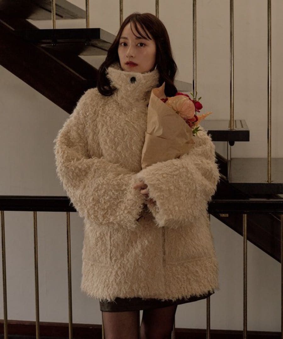 【mideal プードルミドルコート（完売アイテム）】