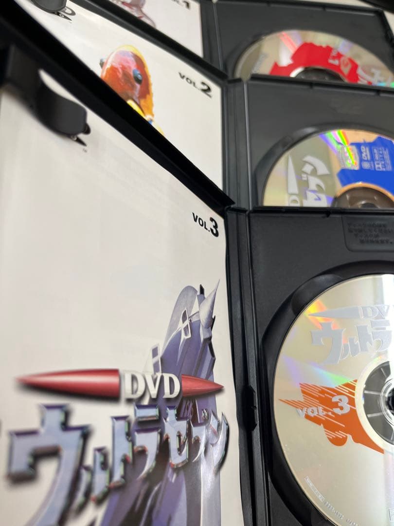 ウルトラセブンDVD 1〜12巻　　全巻セット　ウルトラマン