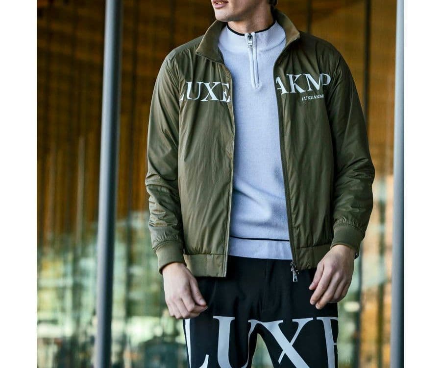 新品XLサイズ 軽量ブルゾン GOLF ゴルフウェア リュクスエイケイエムプラス