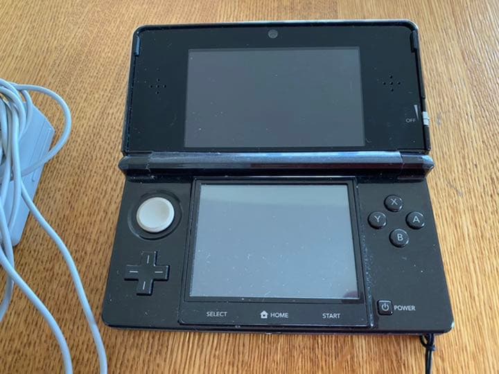 任天堂3DS ブラック
