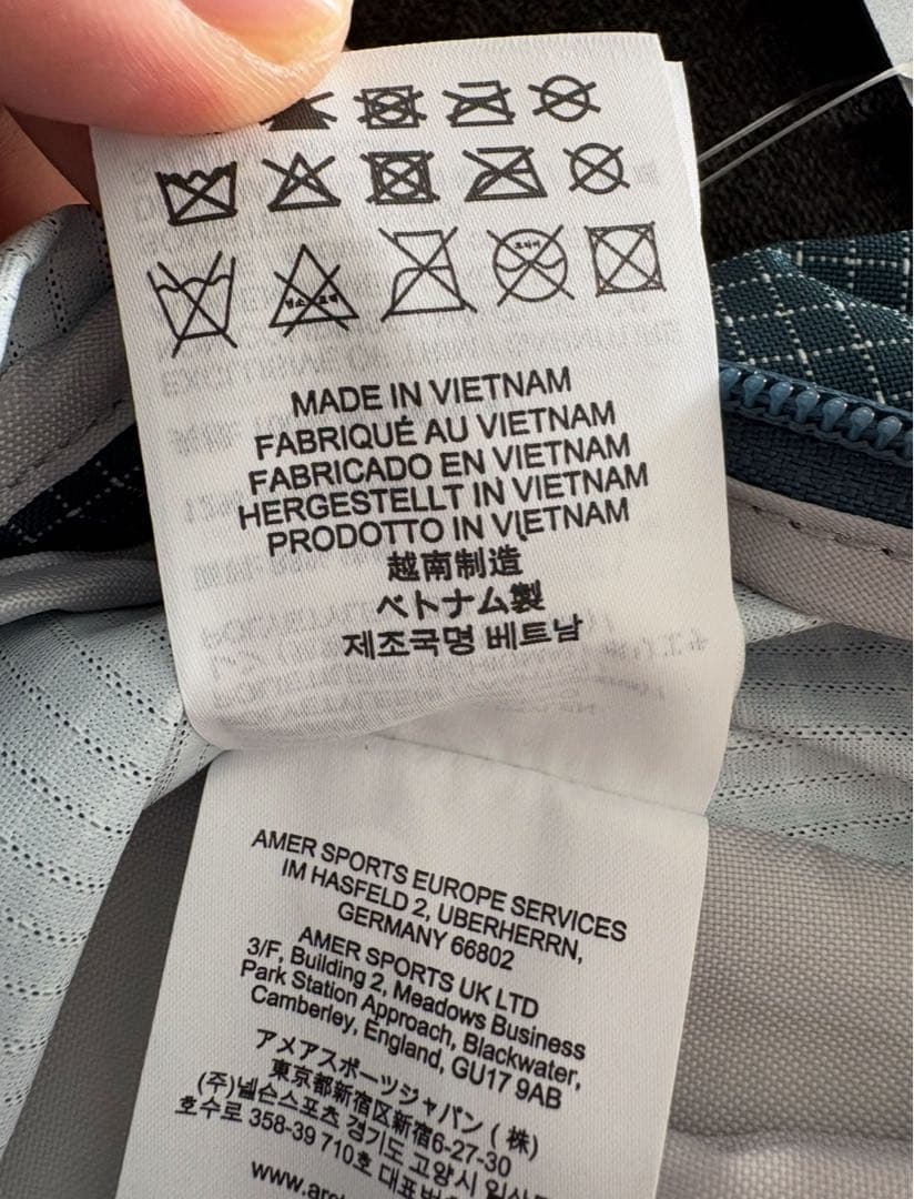 ARC'TERYX コンシール 15 バックパック Nightscape