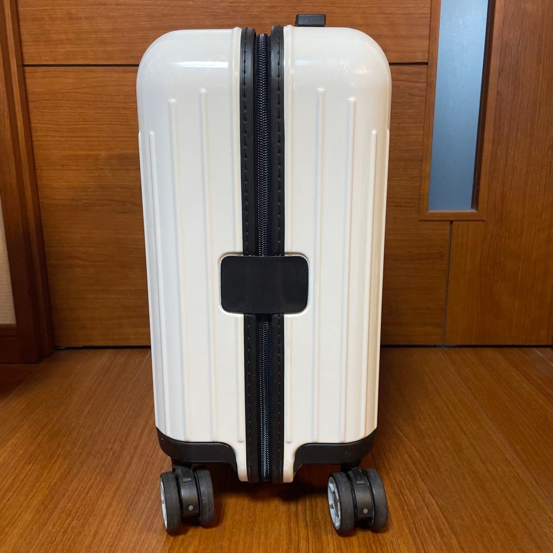 RIMOWA ホワイト キャリーケース SALSA AIR サルサエアー
