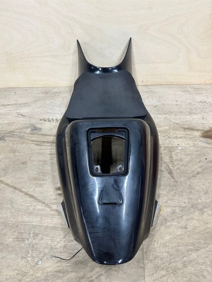 HONDA ns1? シートカウル ブラック テールランプ付き