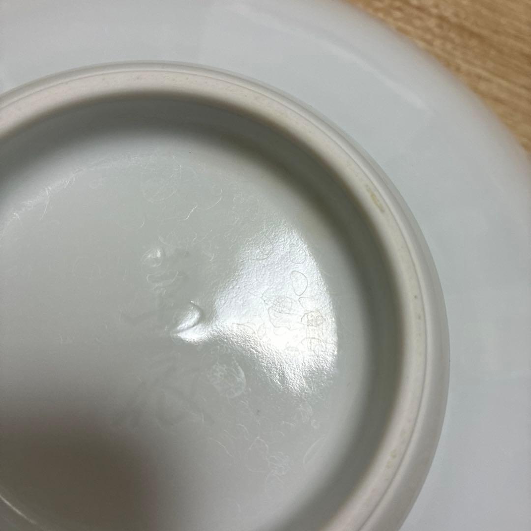 【箱なし】人間国宝　井上萬二　本人作　白磁牡丹彫文　菓子鉢