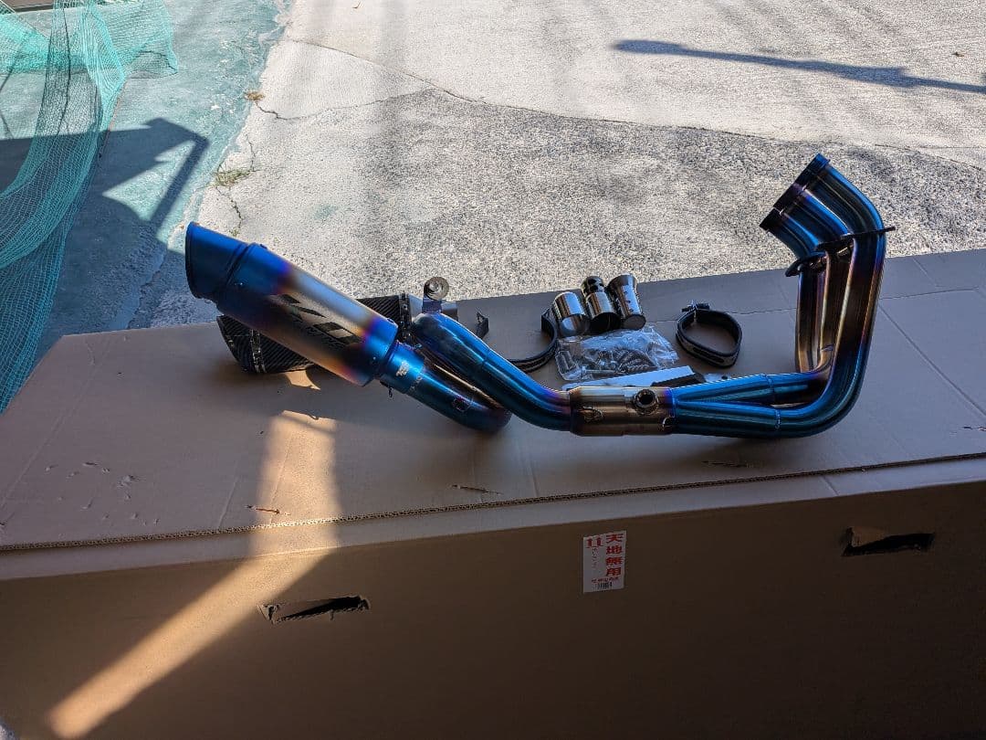 YAMAHA ヤマハMT09.RN34用社外フルエキゾーストマフラー