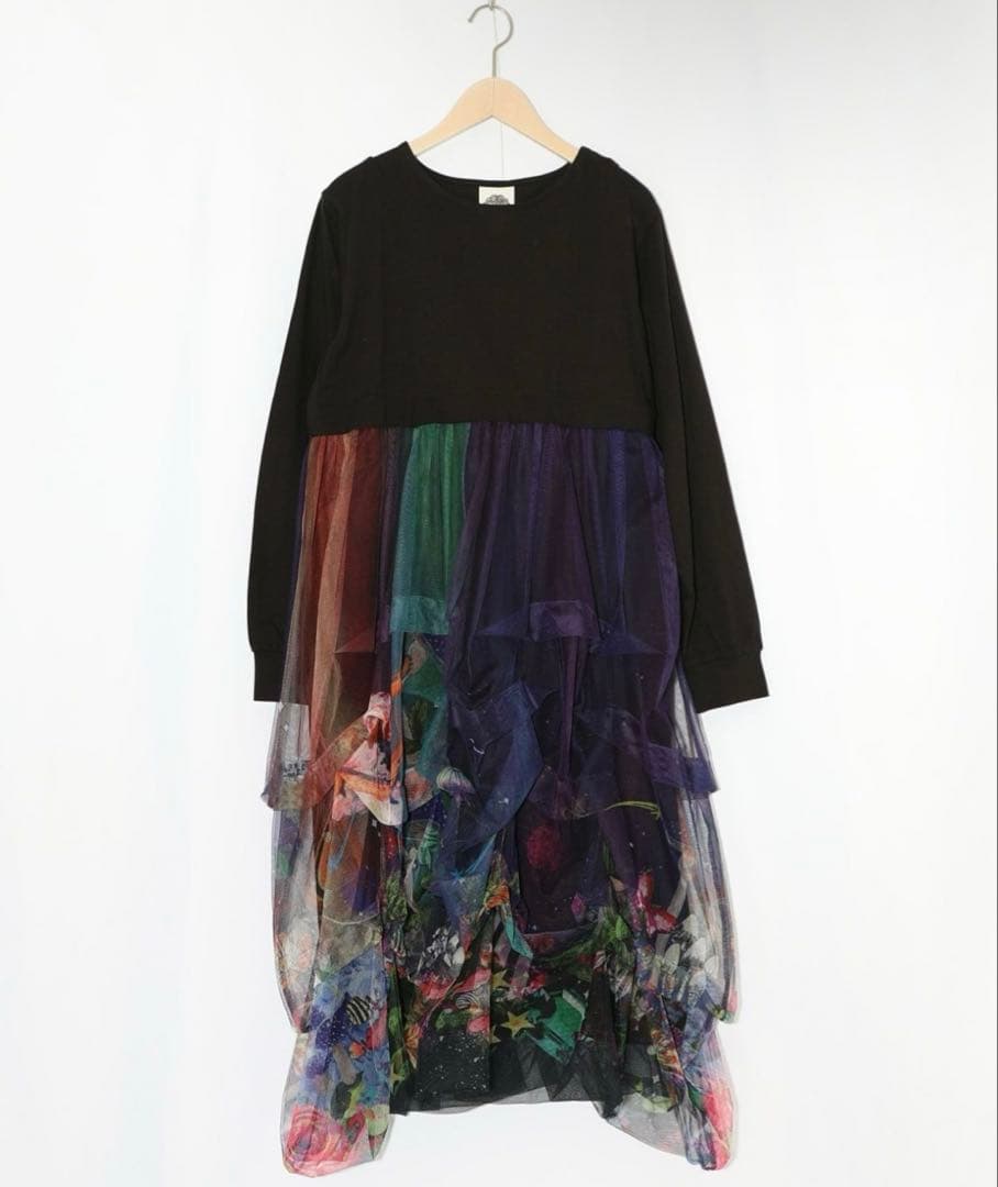 スカラー 2柄展開タック入りチュールバルーンワンピース