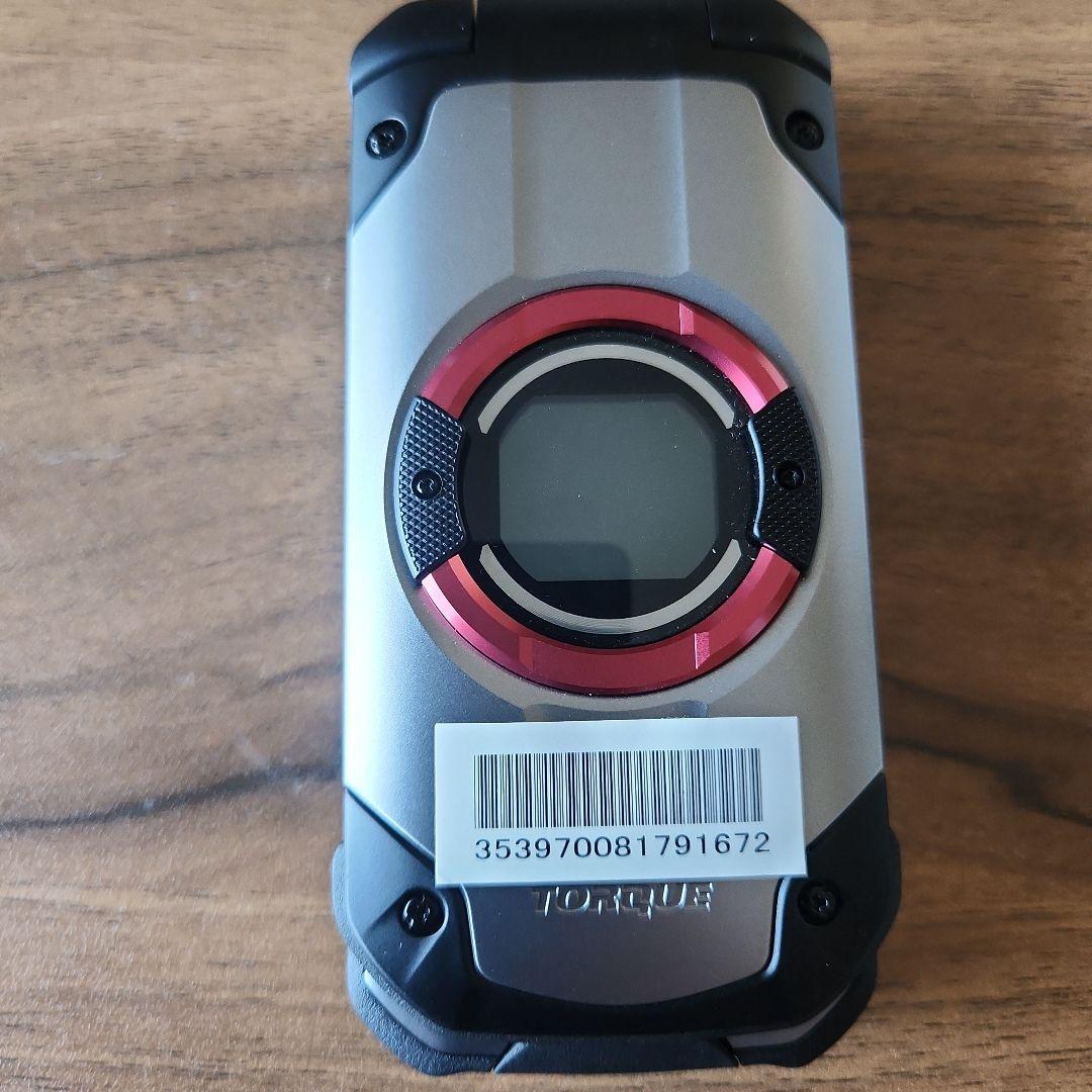 京セラ　TORQUE　KYF33　新品未使用