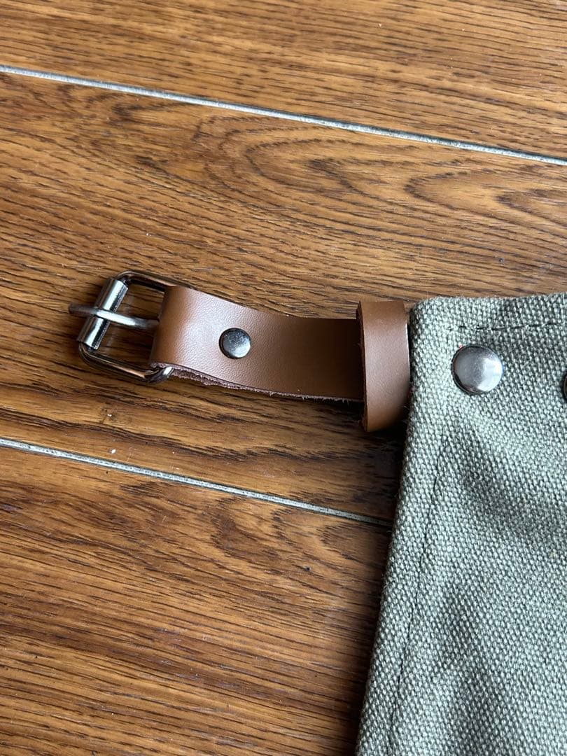 Ardbeg オリーブグリーンエプロン