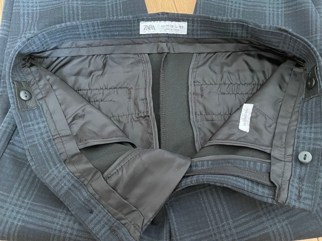 ZARA フォーマルスーツ 152cm シャツネクタイ４点セット②