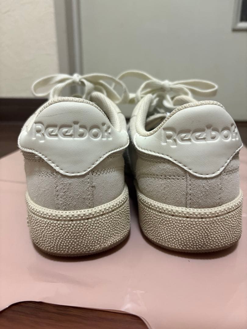 SixTONES スニーカー