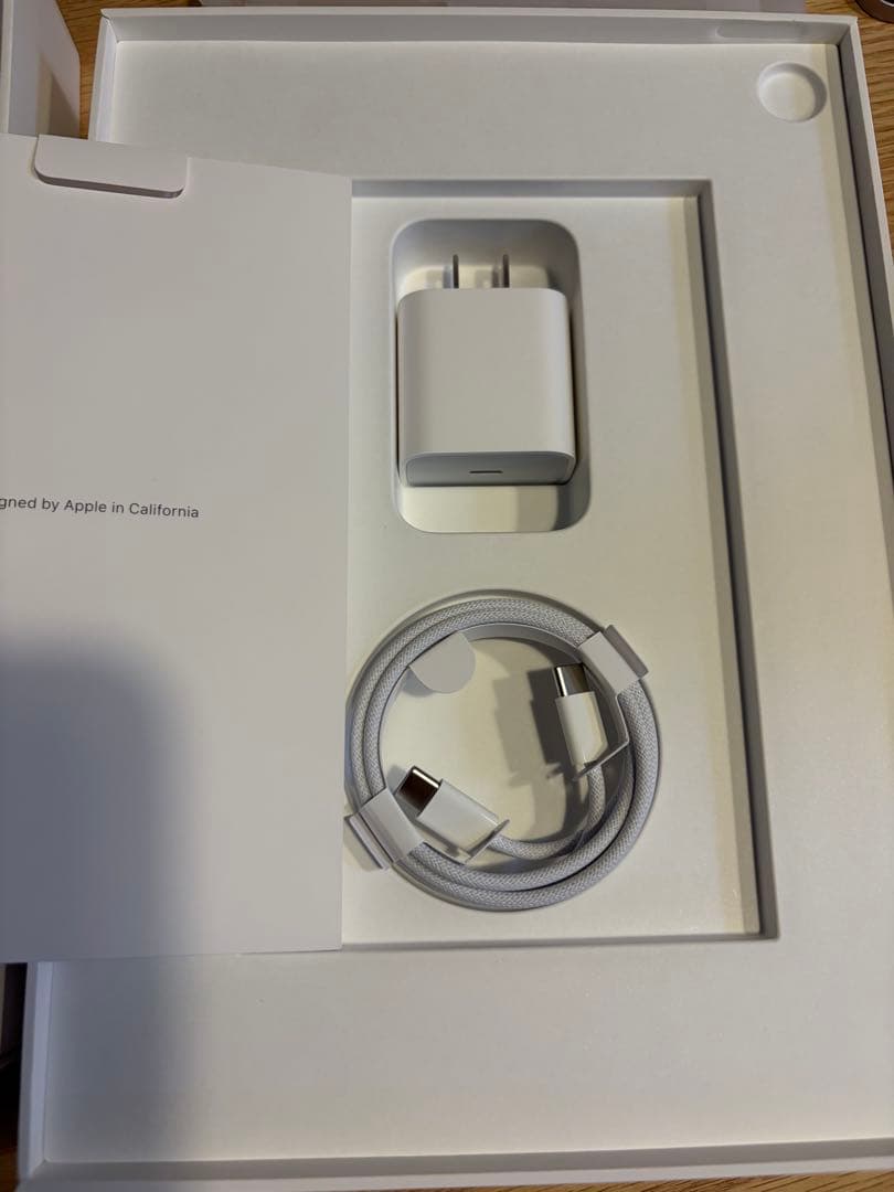 iPad Air M2 Wi-Fi 128GB パープル　バッテリー100%