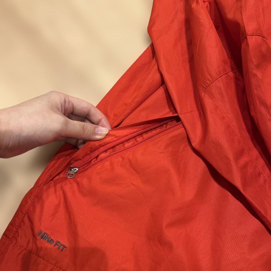 Nike マンチェスター・ユナイテッド ウィンドブレーカー オレンジ