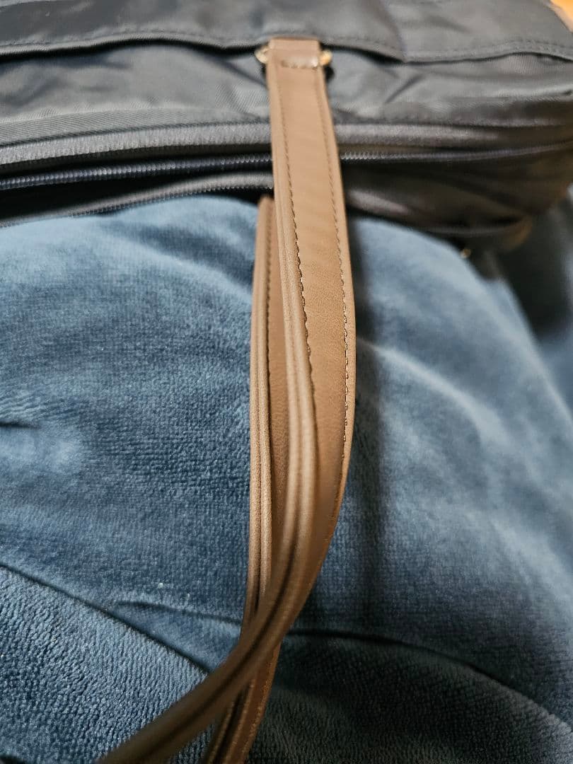 ace. ネイビー ビジネスバッグ