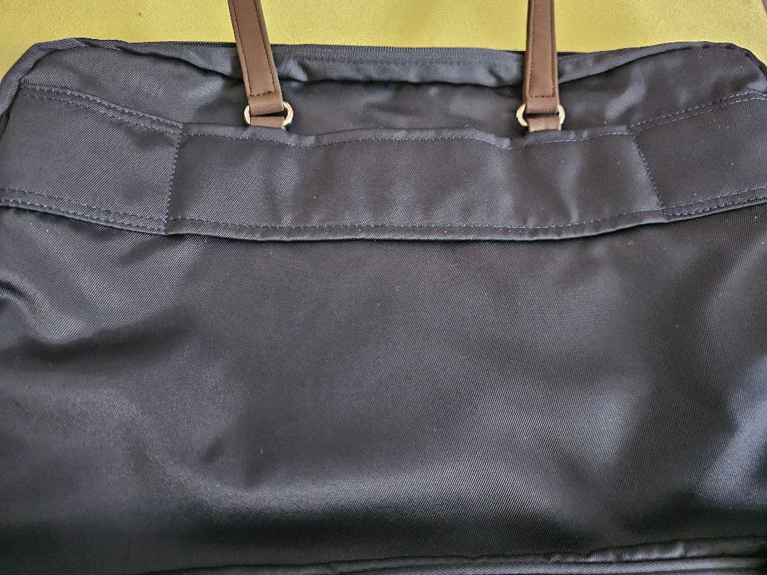 ace. ネイビー ビジネスバッグ