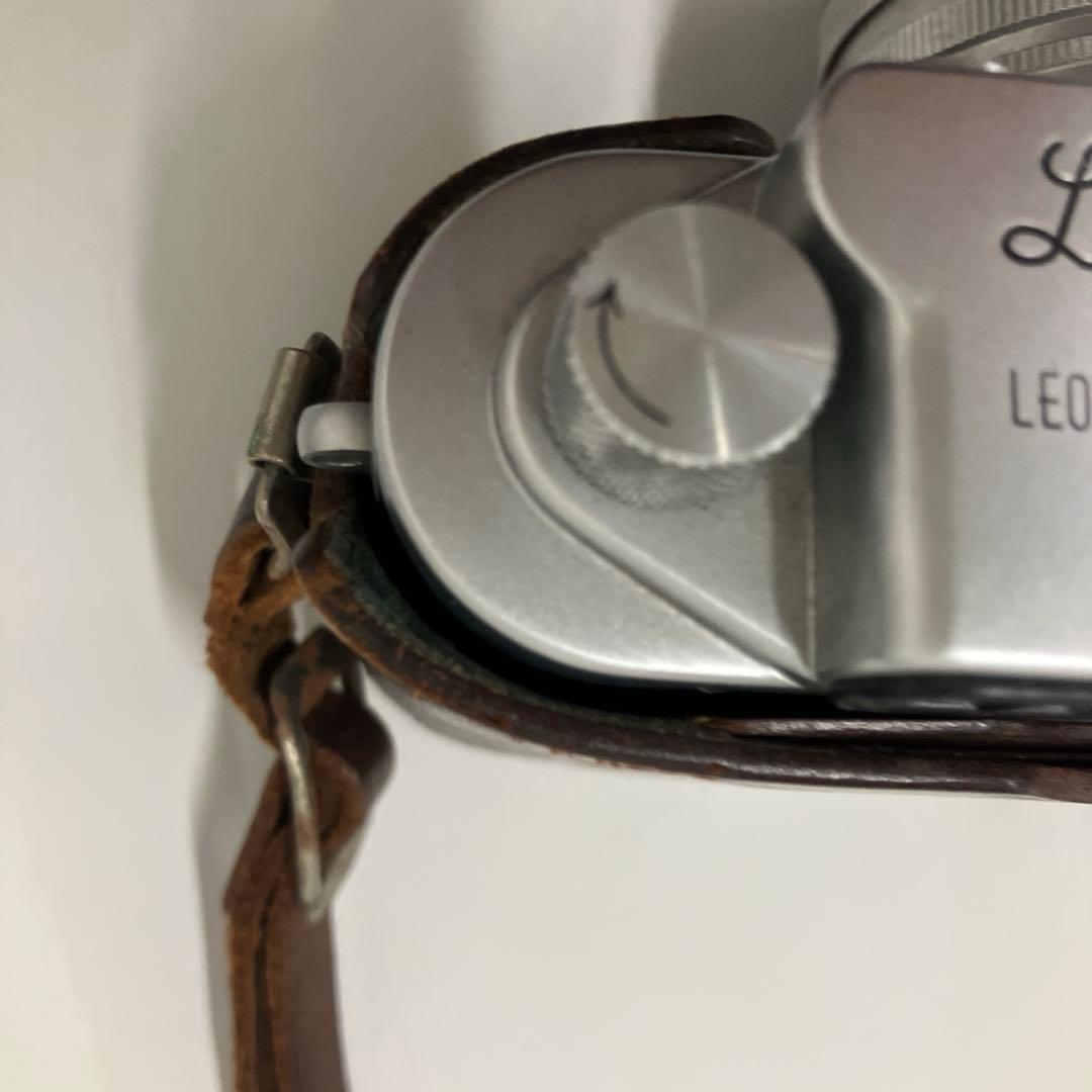 Leotax Camera Co., Ltd.製のレンジファインダーカメラ