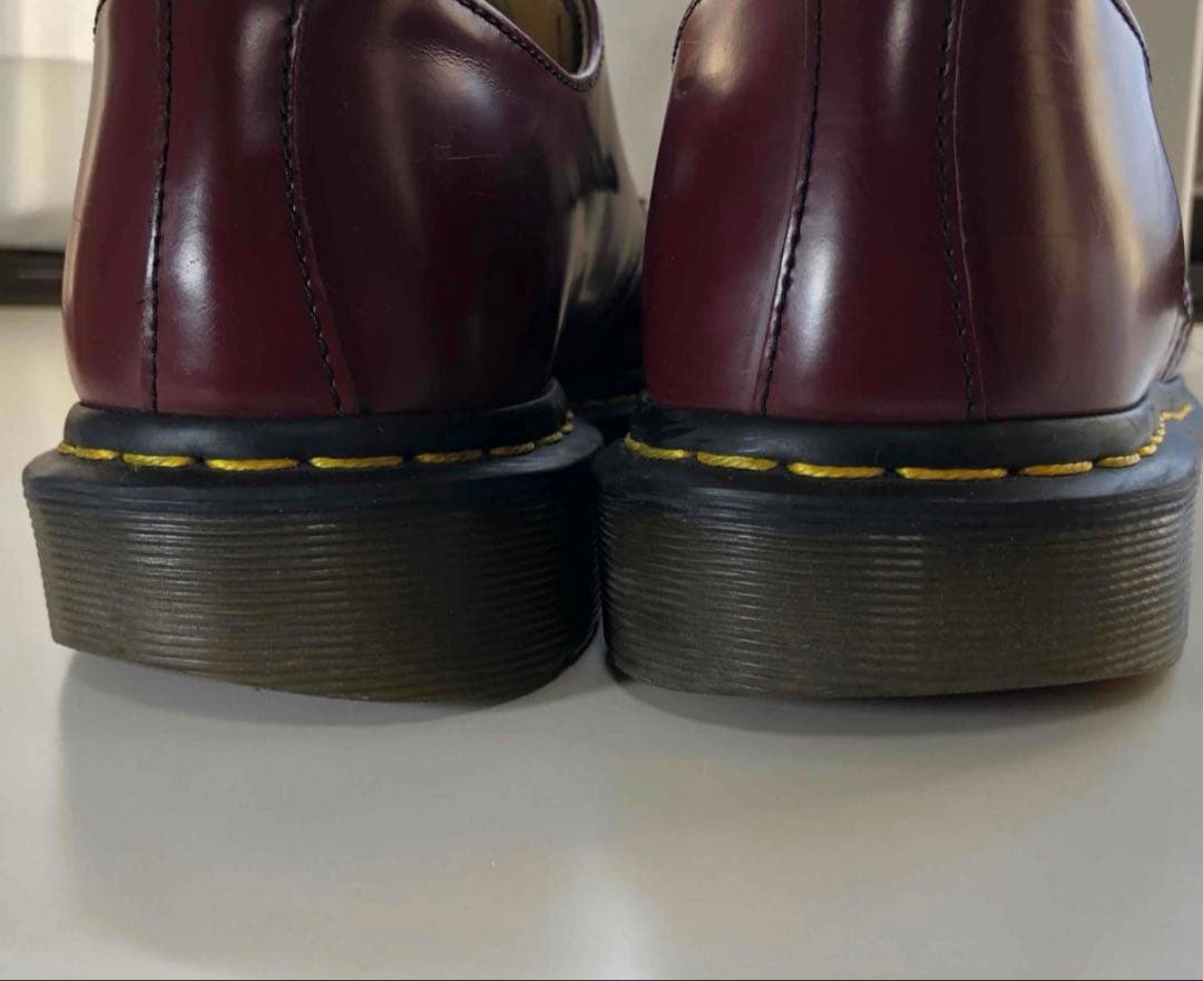 i*a様 Dr. Martens ドクターマーチン 3ホール チェリーレッド 2