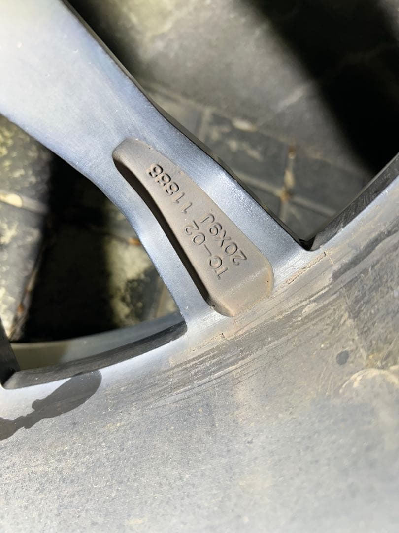 シ*ー様 クリフクライム ルイス TC-02 20インチホイール