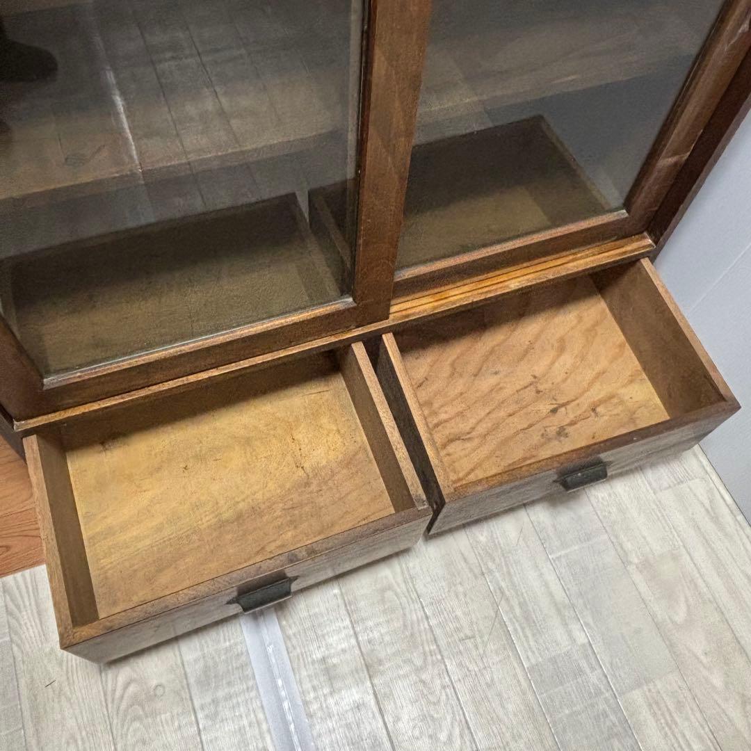 レトロ　アンティーク　飾り棚　キャビネット　古民家　食器棚　ガラス棚　カフェ