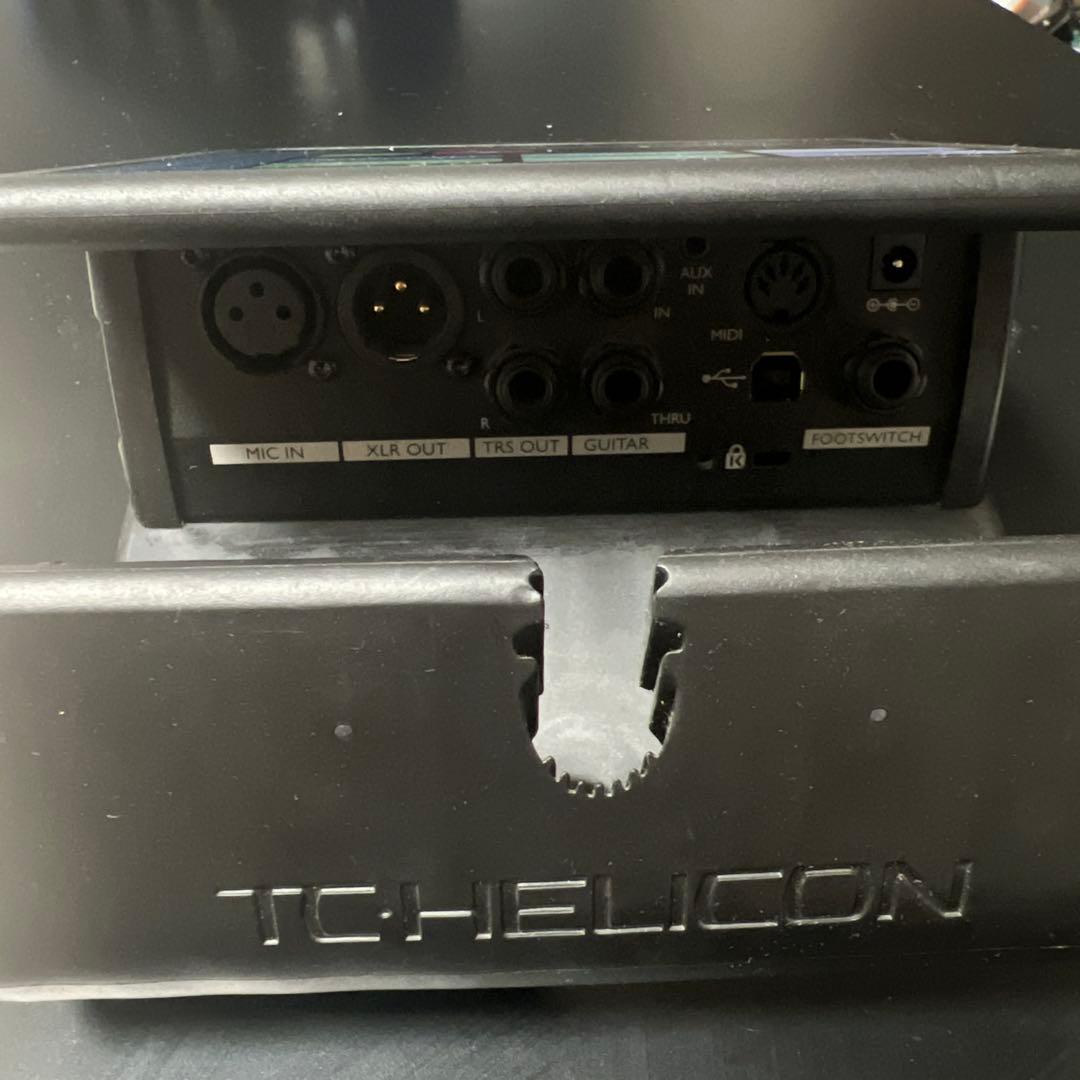 TC HELICON VOICELIVE Touch　中古