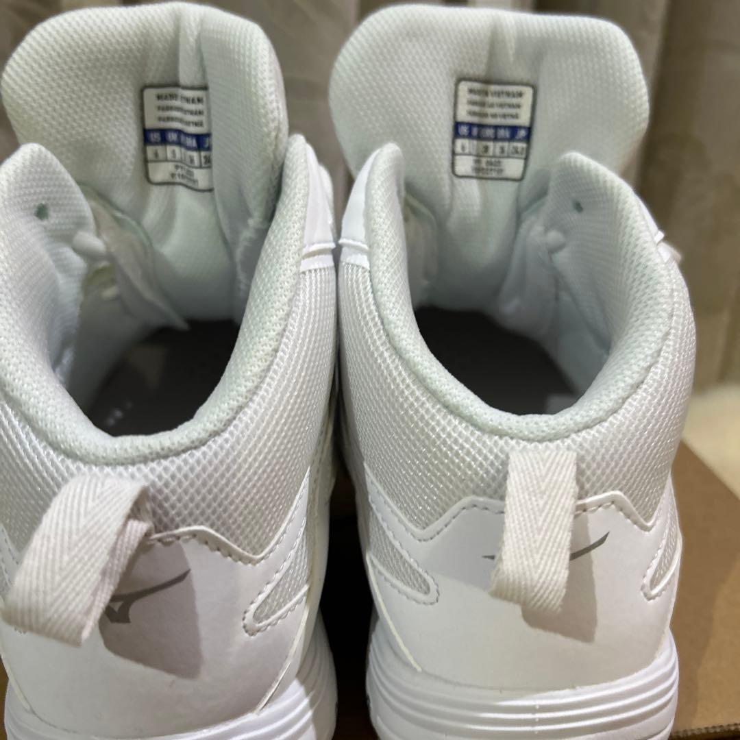 ウェーブダイバース　LG4 24cm ホワイト✖︎シルバー　　 ハイカットモデル