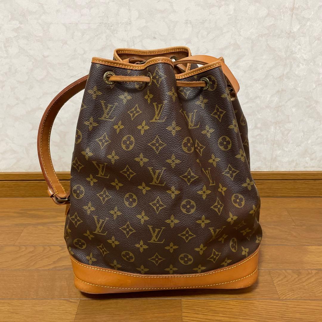 Louis Vuitton モノグラム 巾着型ショルダーバッグ ノエ