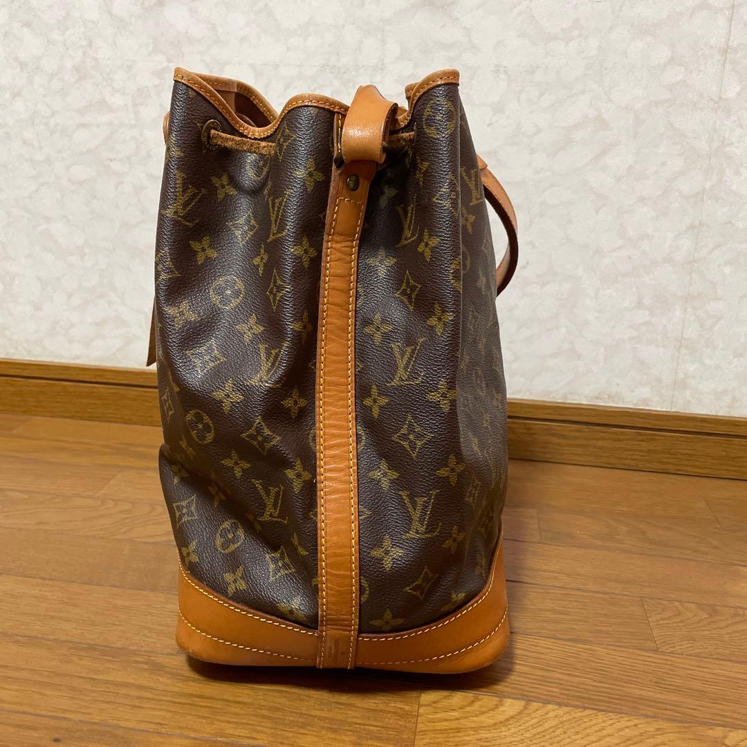 Louis Vuitton モノグラム 巾着型ショルダーバッグ ノエ