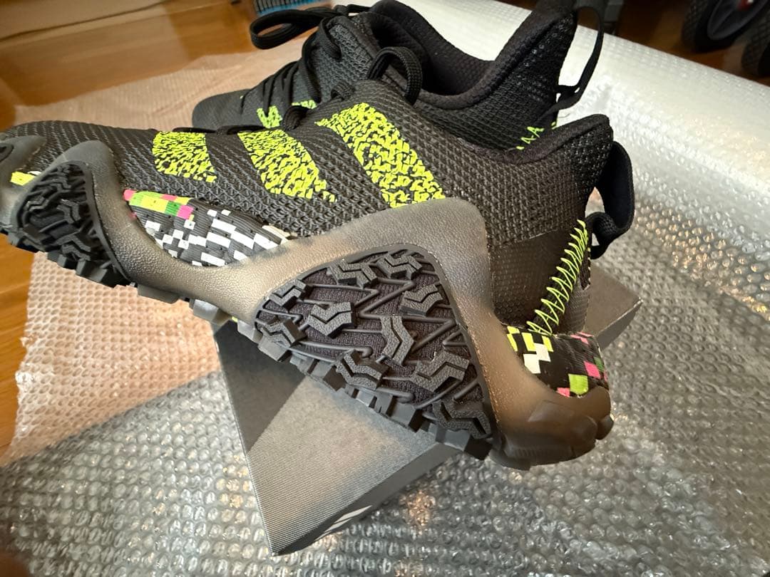 adidas ゴルフ コードカオス22 グリッチ