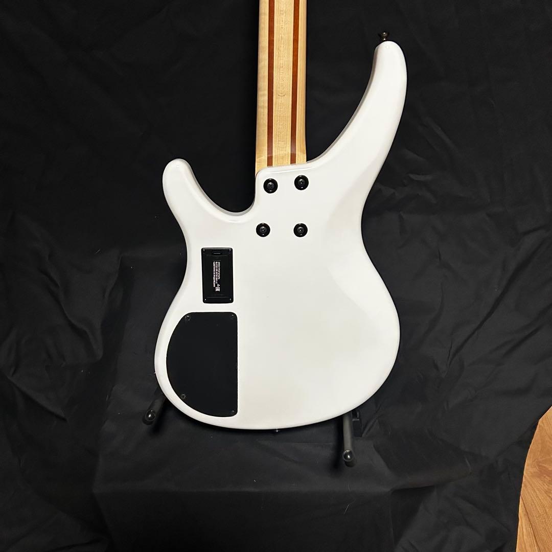 YAMAHA TRBX304 ヤマハ エレキベース