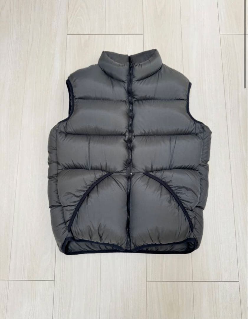 フェザードフレンズ Feathered Friends ダウンベスト L USA