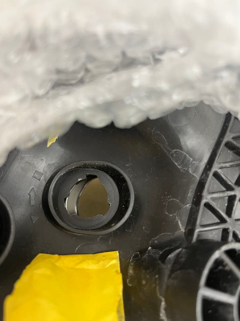 スズキ　ハスラー　右ヘッドライトユニット