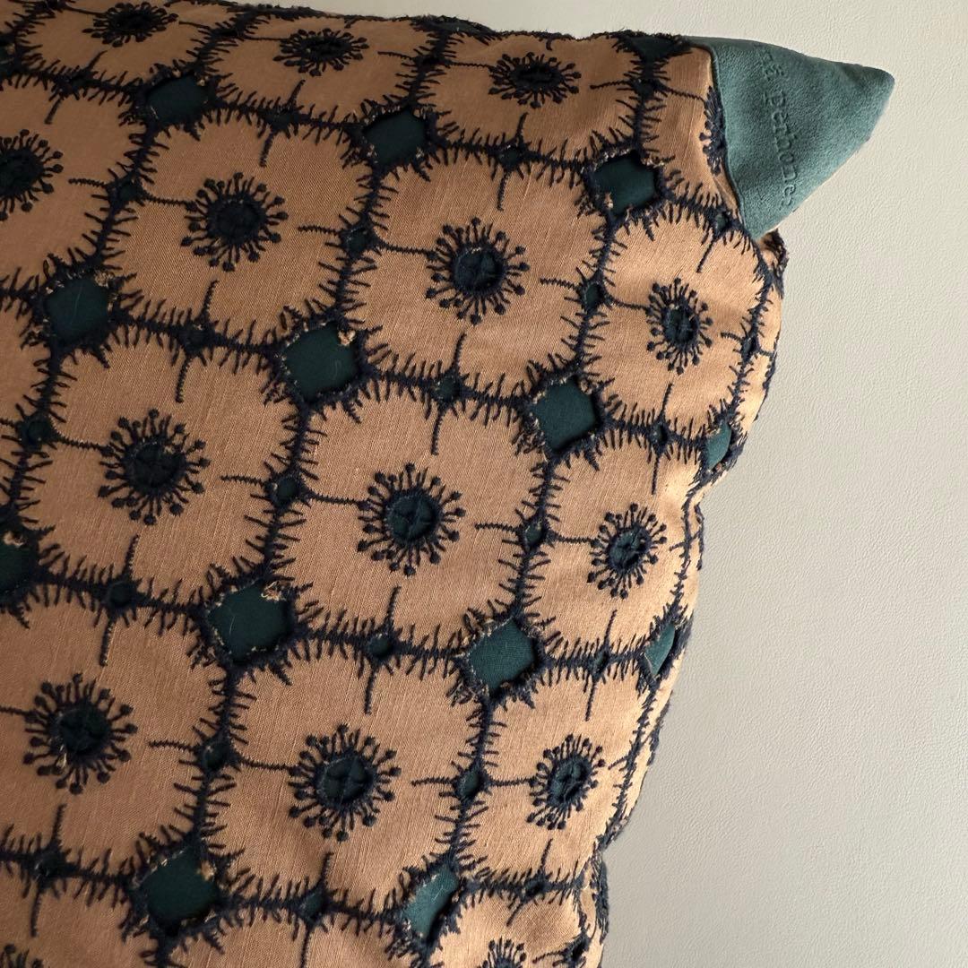 正規品 minä perhonen ミナペルホネン クッション anemone