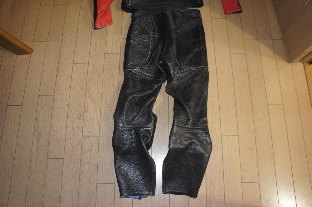 KUSHITANI　革つなぎ　Mサイズ　クシタニ　レザースーツ　セパレート