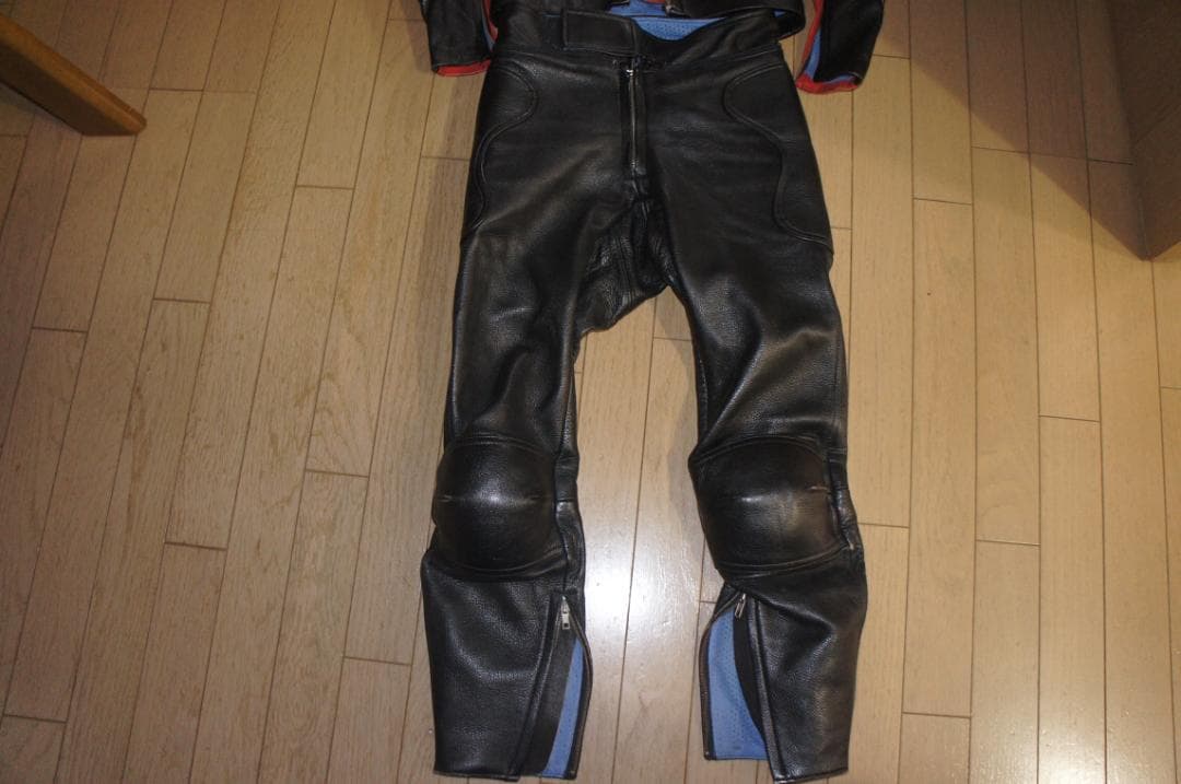 KUSHITANI　革つなぎ　Mサイズ　クシタニ　レザースーツ　セパレート